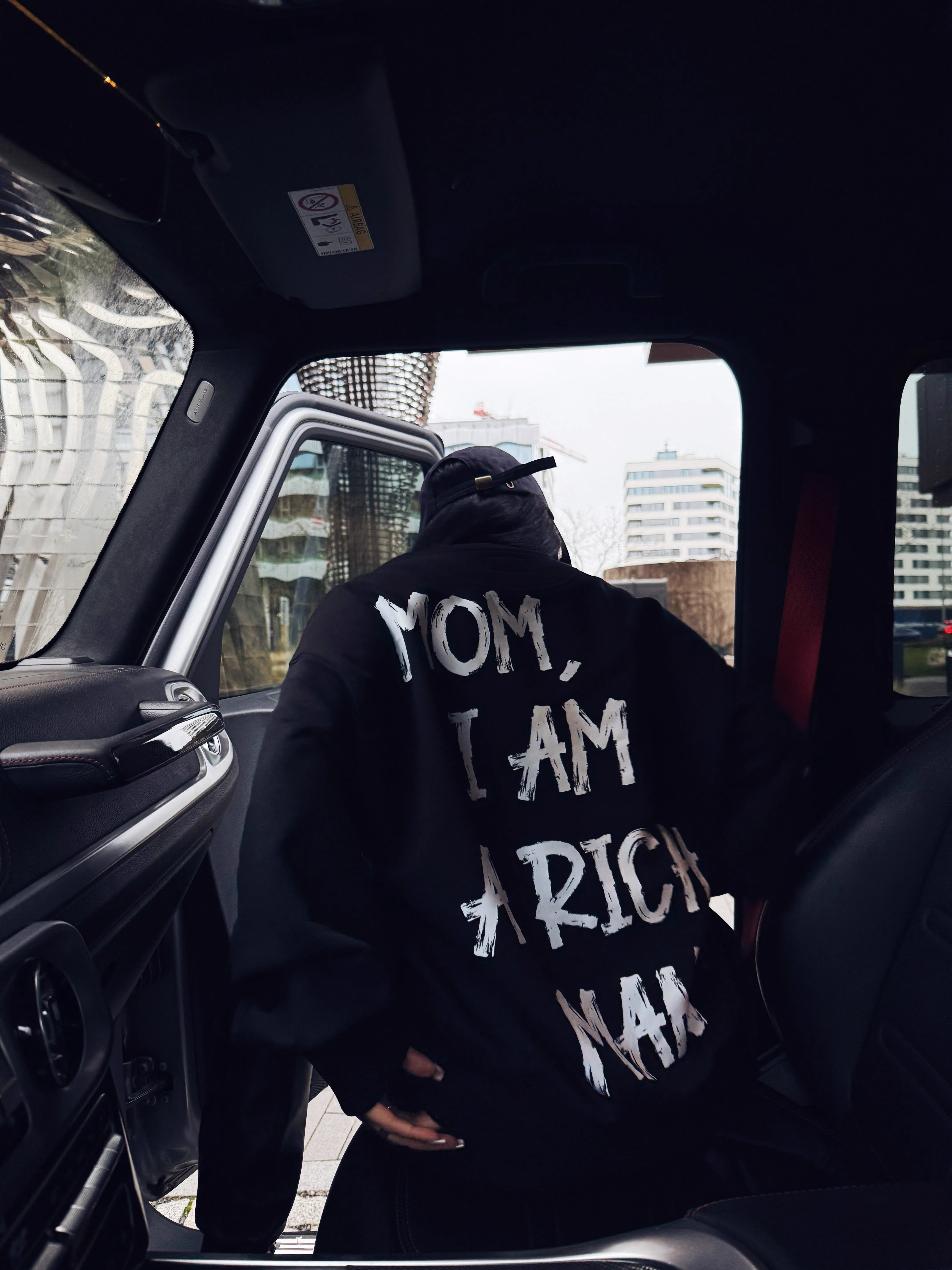 Oversized Sweatshirt - RICH MAN 4