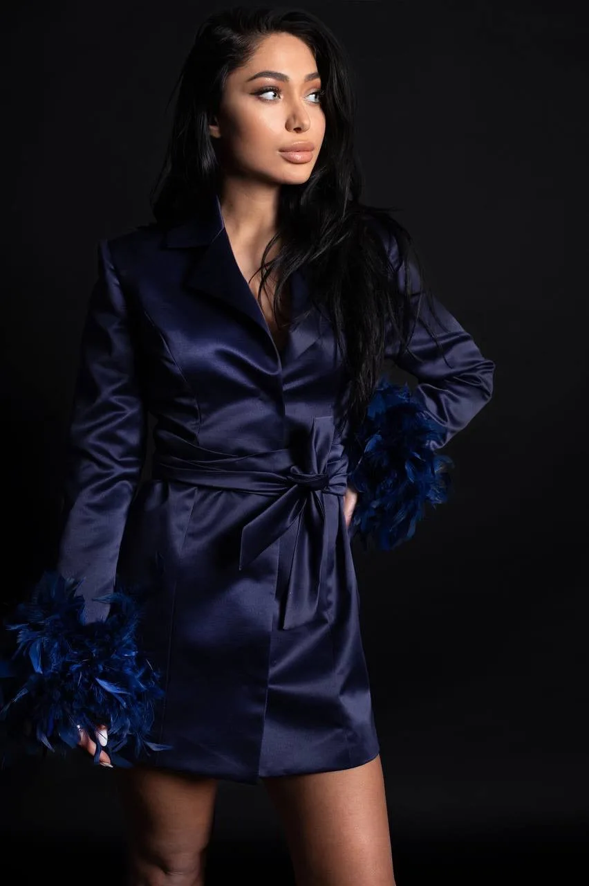 Suit with Feathers